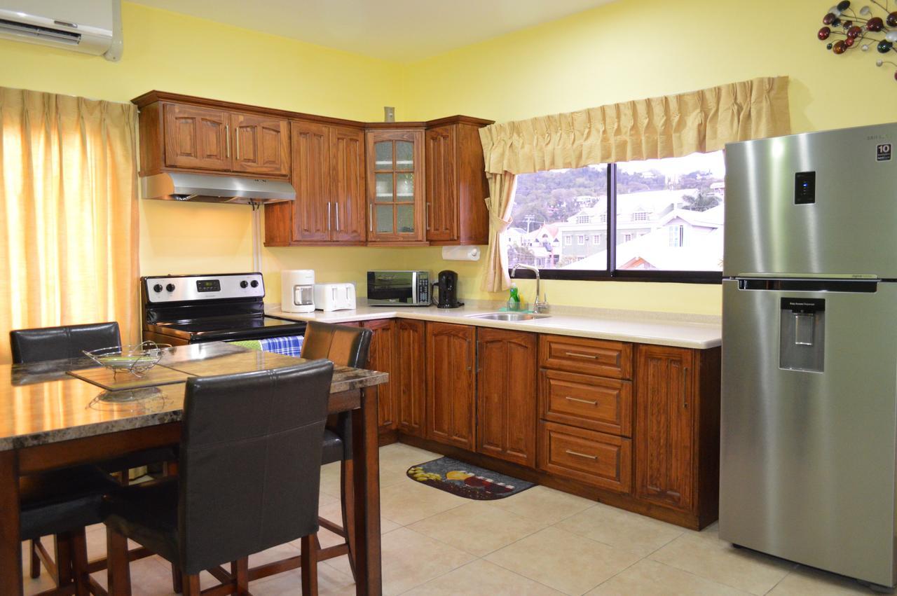 Kiskadee Korner Hotel Port of Spain Екстериор снимка